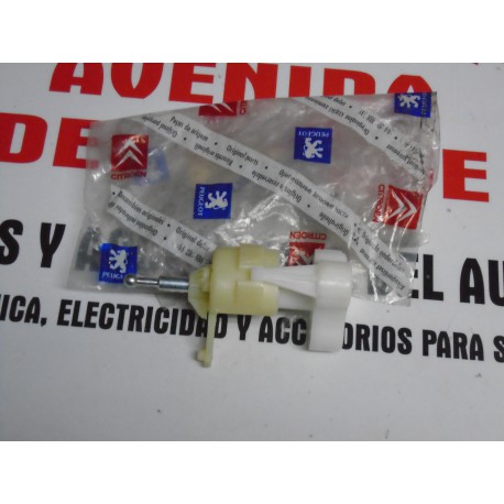 REGULADOR DE FAROS CITROEN C-15