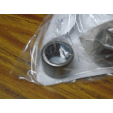 COJINETE CASQUILLO GUIA EMBRAGUE AUDI VOLKWAGEN FORD MAZDA REF ORG, 056105313C