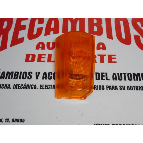 TULIPA PLASTICO DELANTERA IZQUIERDA AMBAR SEAT PANDA MARBELLA 1º SERIE