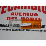 TULIPA PLASTICO PILOTO BICOLOR DELANTERO IZQUIERDO SEAT 131 1º SERIE