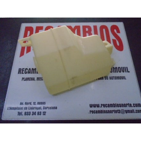 DEPOSITO AGUA LIMPIA SEAT 131