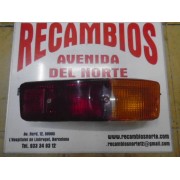 PILOTO TRASERO DERECHO SEAT 127 ANTIGUO