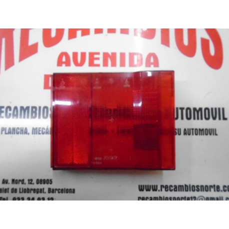 PLASTICO PILOTO TRASERO IZQUIERDO SEAT 131 SOFIM