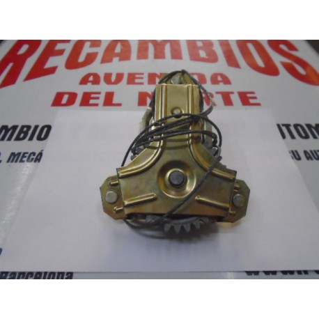 ALZACRISTALES TRASERO SEAT 132