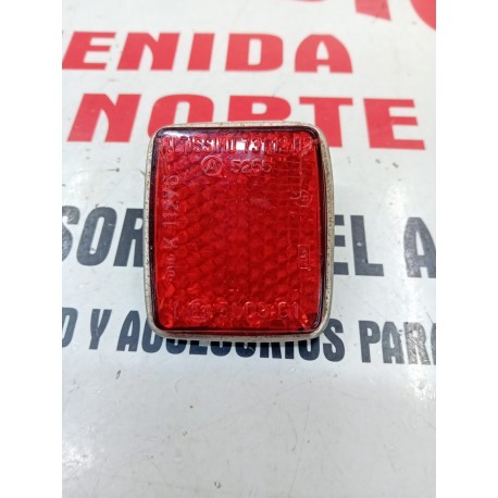 REFLECTANTE PILOTO TRASERO SEAT 600 E