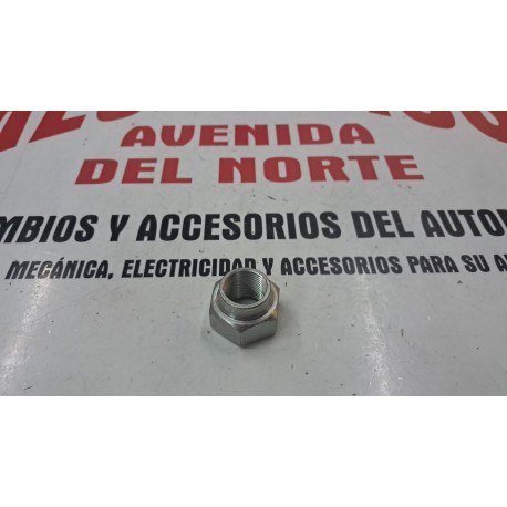 TUERCA EJE TRASERO SEAT 127 -18X150