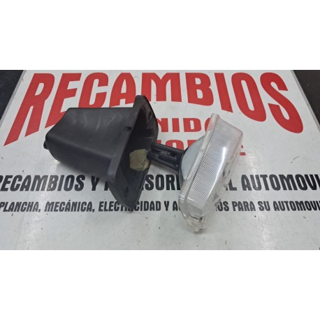 PILOTO DELANTERO DERECHO  COMPLETO SEAT 850