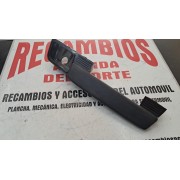 APOYABRAZOS TRASERO DERECHO SEAT 124