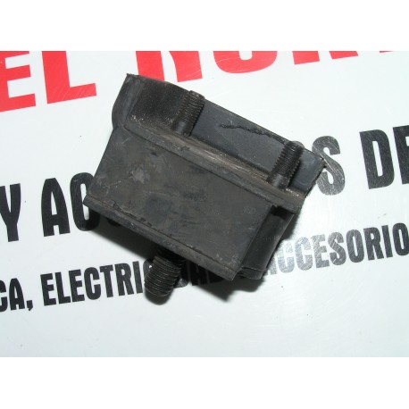 SOPORTE SILENTBLOCK SUSPENSION TRASERA IZQUIERDA PEUGEOT 504 Y 505 CAUTEX 03.0098 - 430300988 - PEUGEOT 5152-40