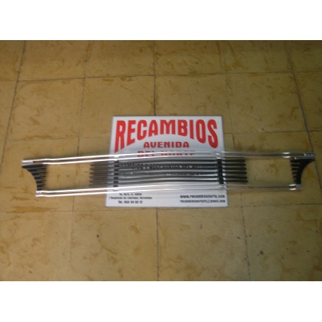 REJILLA DELANTERA SIMCA 1200 TI - CON HUECO FAROS ANTINIEBLA