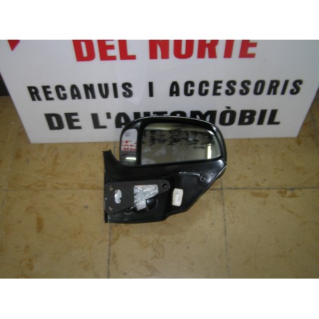 ESPEJO RETROVISOR EXTRIOR IZQUIERDO FORD TRANSIT. (94-2000)