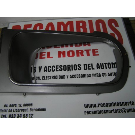 CERQUILLO FARO IZQUIERDO CON MARCO INOXIDABLE RENAULT 12 TL