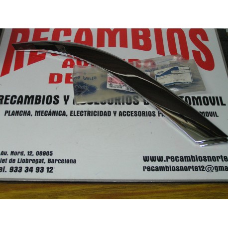 MOLDURA PARAGOLPES DELANTERO DERECHO FORD FOCUS-(98-2001)-REF. FORD-1097098