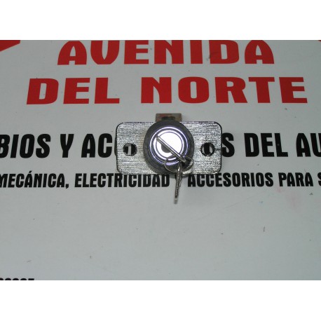 CERRADURA CON LLAVE PORTON TRASERO SEAT-FIAT-124-1430-FAMILIAR-REF. SEAT-FJ-82670001