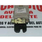 MECANISMO DE BLOQUEO PORTON MALETERO AUDI A-3 REF ORG. 8L0827505F