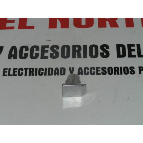 TAPA APOYABRAZOS SEAT 124 Y  131