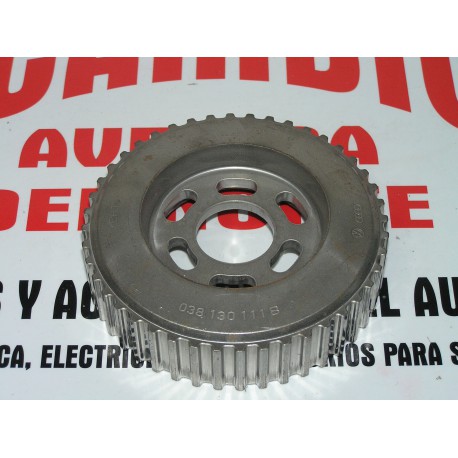 PIÑON DISTRIBUCION BOMBA INYECTORA AUDI 3 BORA GOLF LEON TOLEDO REF ORG, 0381300111B