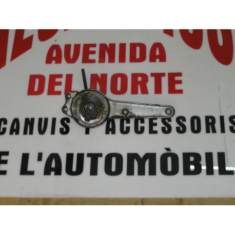 CONJUNTO REGULADOR RESPALDO ASIENTO DERECHO SIN APOYA CABEZAS SIMCA 1000