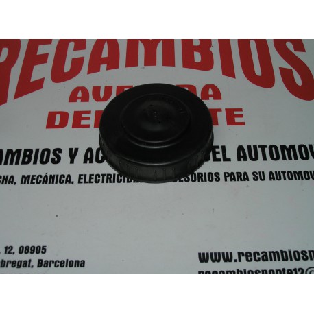 TAPON CIRCUITO DEPOSITO CERRADO GRANDE CON ROSCA SEAT 124 1º SERIE