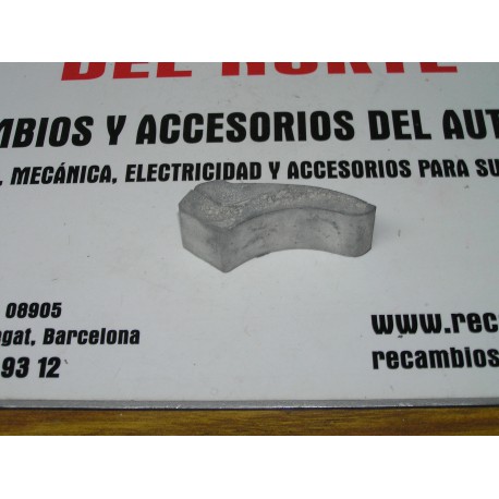 TOPE DE GOMA GRANDE  CAPO RENAULT 8