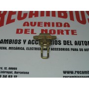 RESBALON TAPA MALETERO RENAULT 21