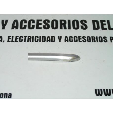 MOLDURA PUNTA ALETA DELANTERA DERECHA SIMCA 1200