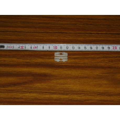 GRAPA PLASTICO TECHO SEAT WV