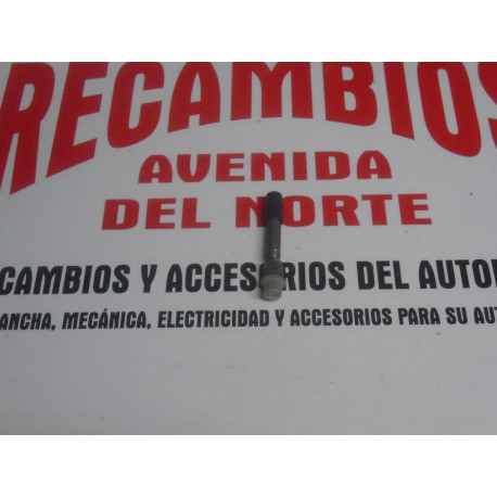 INYECTOR DE GASOLINA SIN JUNTA TORICA AUDI 80-90-100-A6 VW JETTA PASSAT SCIROCCO REF BOSCH 0437502032 Y 035133551C