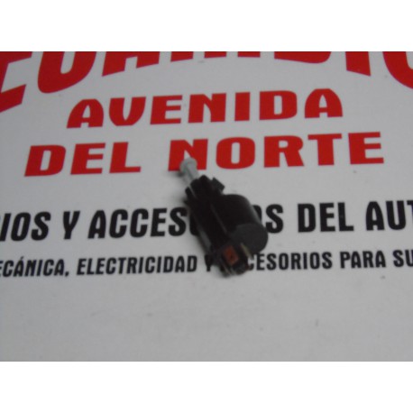 INTERRUPTOR LUZ STOP OPEL CORSA OMEGA FAE 24517