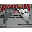 JUEGO DE SOPORTES DERECHO E IZQUIERDO FAROS ANTINIEBLA RENAULT 9 REF ORG, 7700710684