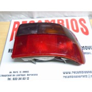 PILOTO TRASERO DERECHO USADO CON PORTALAMPARAS Y BOMBILLAS OPEL ASTRA REF ORG, 394448