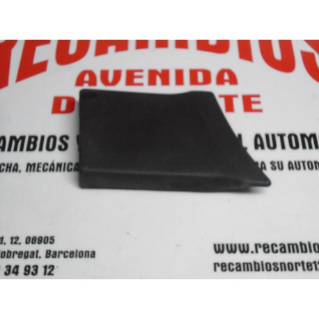 MOLDURA ALETA DELANTERA IZQUIERDA SEAT FURA 1º, SERIE GRIS