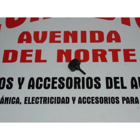 TOPE CAPOT DELANTERO LADO CERRADURA SEAT 127