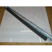MOLDURA PUERTA DERECHA GRIS OPEL CORSA TRES PUERTAS REF ORG, 90237486