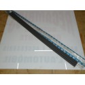 MOLDURA PUERTA DERECHA GRIS OPEL CORSA TRES PUERTAS REF ORG, 90237486