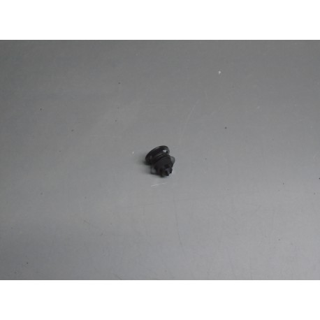 GRAPA FIJACION SEAT AUDI VOLKWAGEN REF ORG, 6K0868243